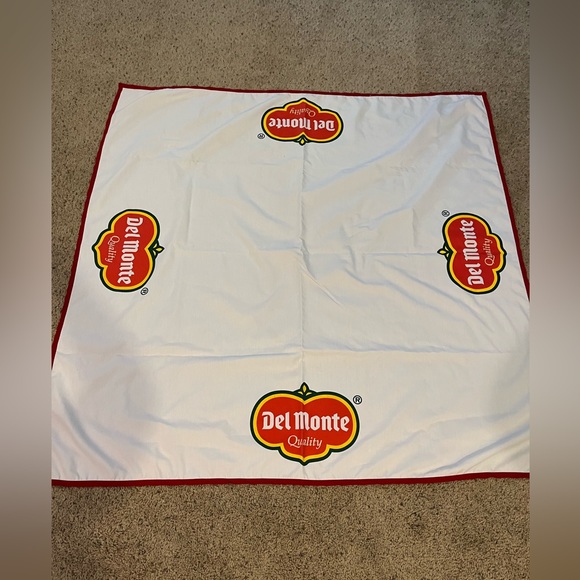 Delmonte advertising tablecloth used at trade shows 52” x 52” no stains - Picture 1 of 3